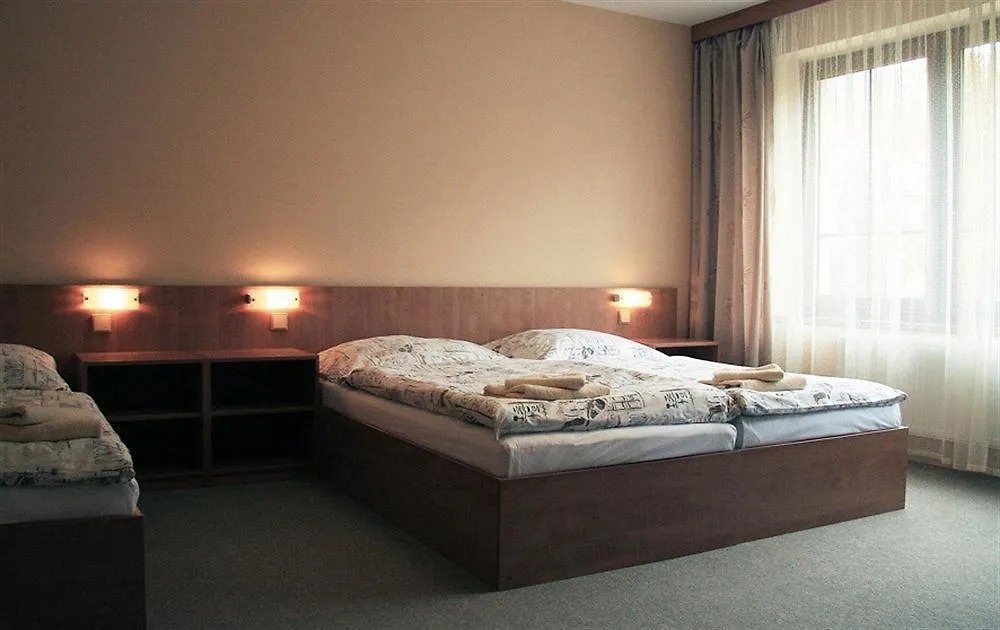 Hotel Jonathan 布尔诺