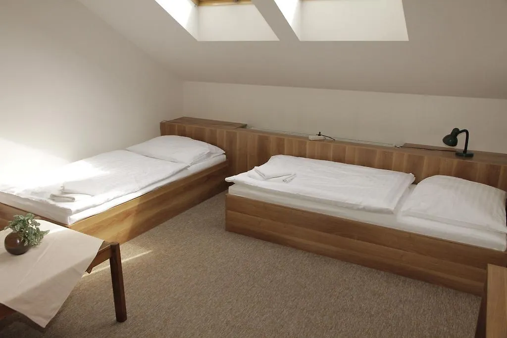 Hotel Jonathan 布尔诺