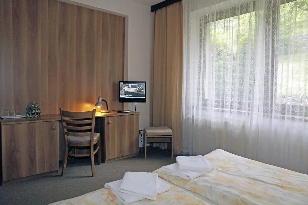 Hotel Jonathan 布尔诺 3*,  捷克