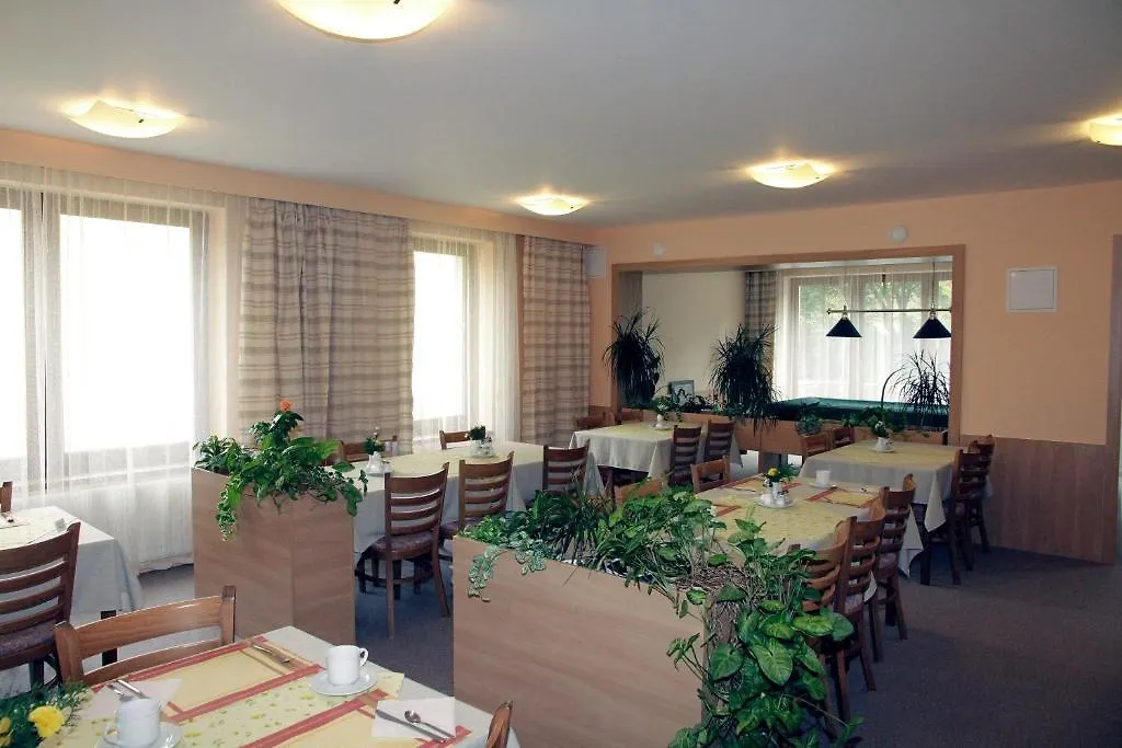 Hotel Jonathan 布尔诺